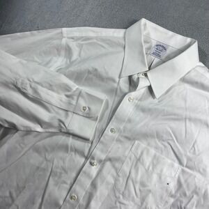 Brooks Brothers Regent Non-Iron Supima Cotton White Dress Shirt 17.5 35